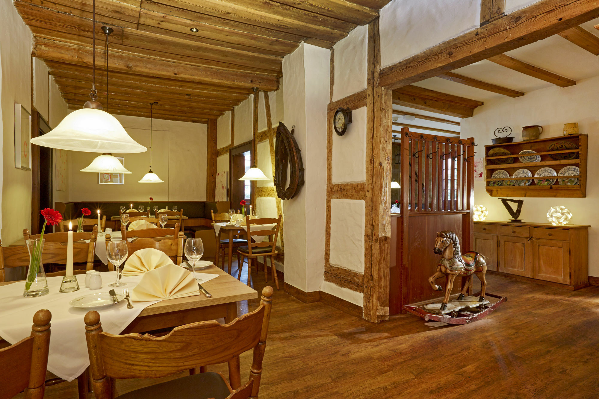 เอช+ โฮเทล เนือร์นแบร์ค Hotel Nuremberg ภายนอก รูปภาพ